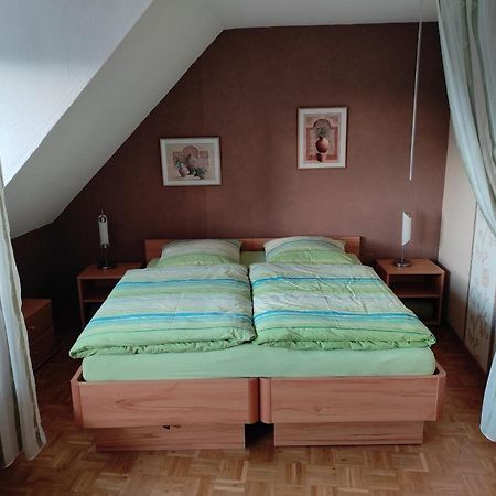 Ferienwohnung Rhede Im Og Bagian luar foto