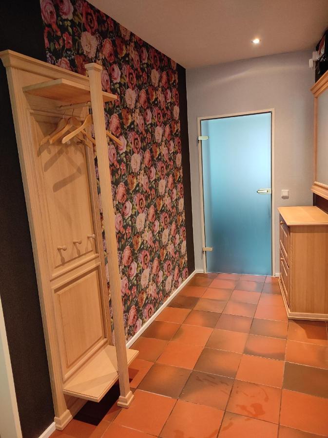 Ferienwohnung Rhede Im Og Bagian luar foto